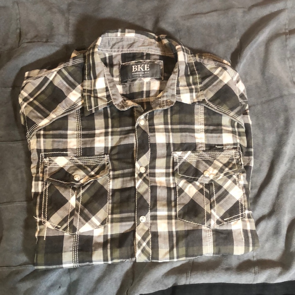 Men’s XL BKE long sleeve standard fit button shirt